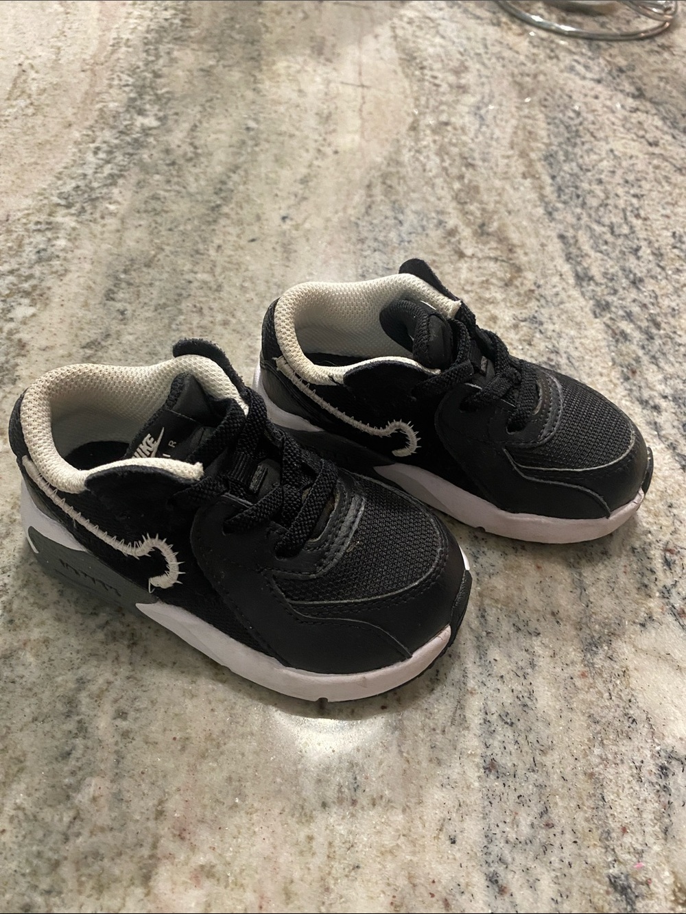 Nike Kids Black and White Sneaker Shoes